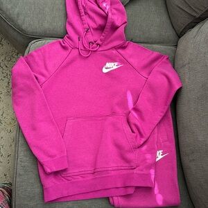 Nike Women's small sweatsuit. Color - pretty muted pink.